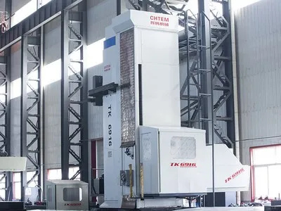 Mandriladora e fresadora CNC tipo floor