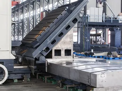 Mandriladora e fresadora CNC tipo plaina