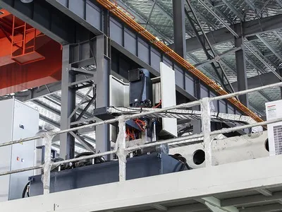 Mandriladora e fresadora CNC portal com pórtico móvel e mesa fixa