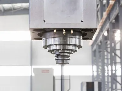 Mandriladora e fresadora CNC portal com pórtico móvel e mesa fixa